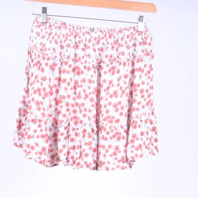 Falda corta / PULL&BEAR / 34