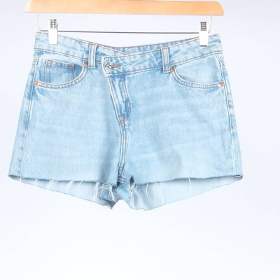 Bermudas / DIVIDED / S