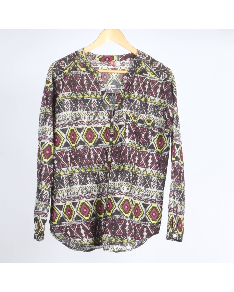 Top / DIVIDED / M