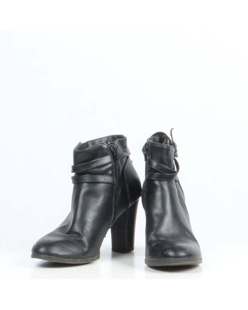 Botas e botinhas / GEMO / 38