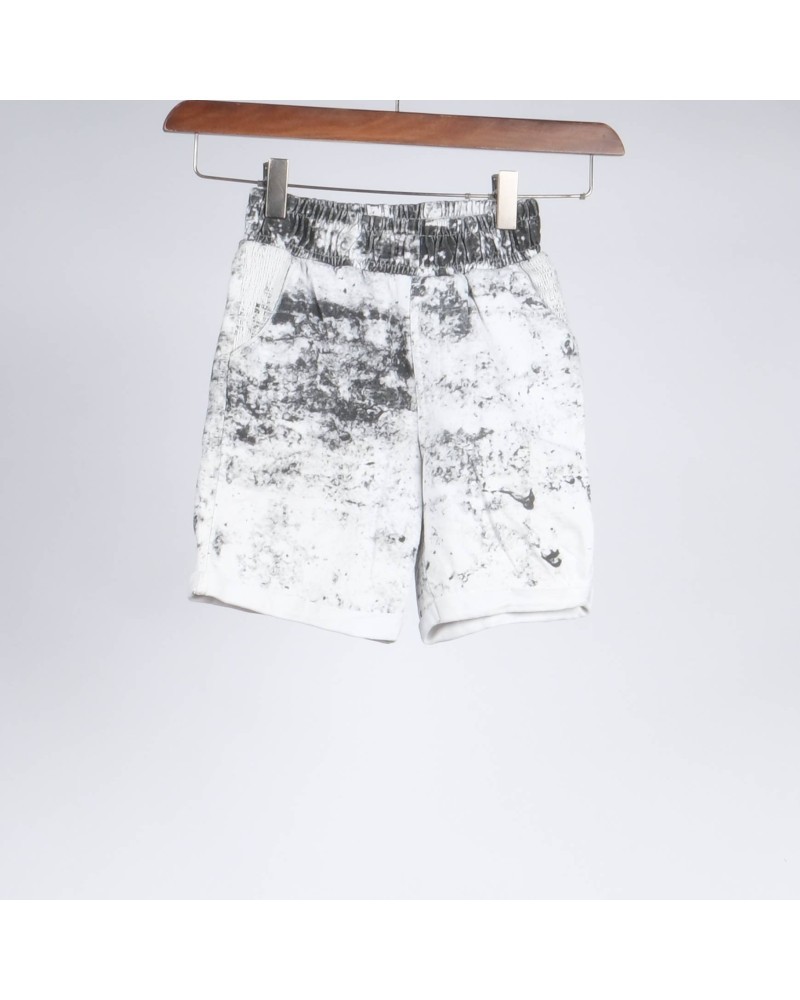 Shorts / 8A