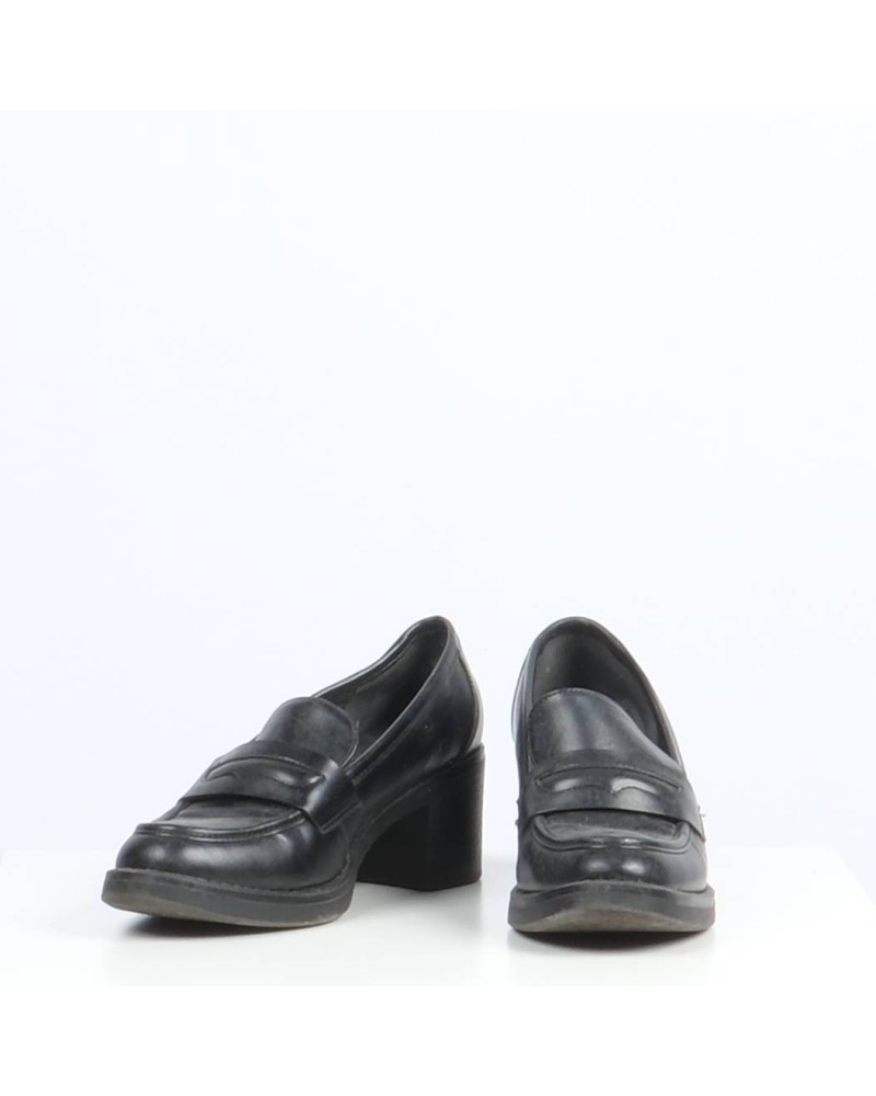 Derbys / 38